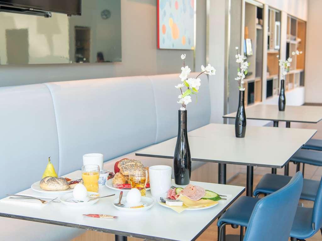 B&B Hotel Muenchen City-Ost Restaurant photo