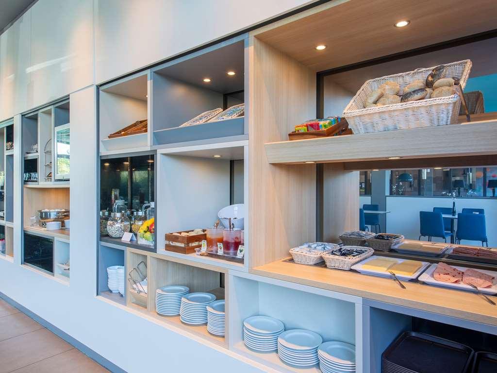B&B Hotel Muenchen City-Ost Restaurant photo